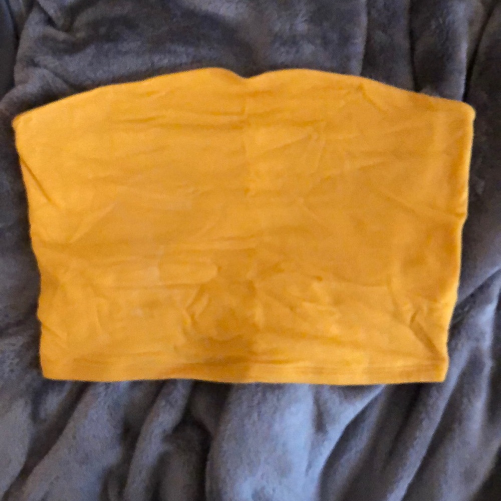 Yellow Garage Bandeau